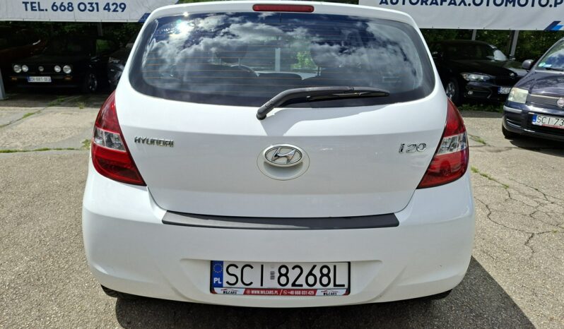 HYUNDAI i20  | FWD (przód) | Manualna | 78 KM | bialy full