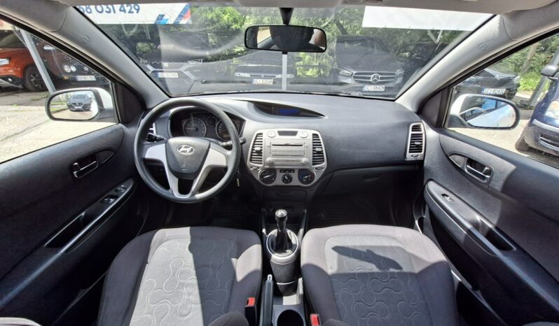 HYUNDAI i20  | FWD (przód) | Manualna | 78 KM | bialy full
