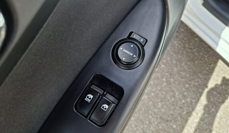 HYUNDAI i20  | FWD (przód) | Manualna | 78 KM | bialy full