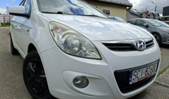HYUNDAI i20  | FWD (przód) | Manualna | 78 KM | bialy full