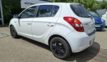 HYUNDAI i20  | FWD (przód) | Manualna | 78 KM | bialy full