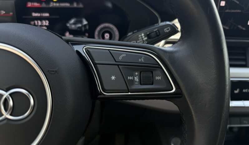 AUDI A4  | FWD (przód) | Automatyczna | 163 KM | bialy full