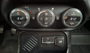 JEEP Renegade  | FWD (przód) | Manualna | 120 KM | pomaranczowy full