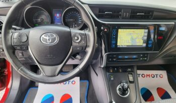 TOYOTA Auris  | FWD (przód) | Manualna | 136 KM | Bordowy full