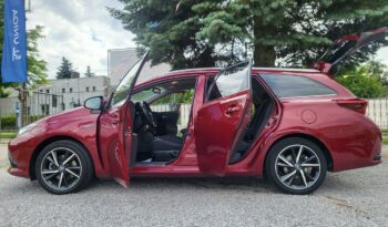 TOYOTA Auris  | FWD (przód) | Manualna | 136 KM | Bordowy full