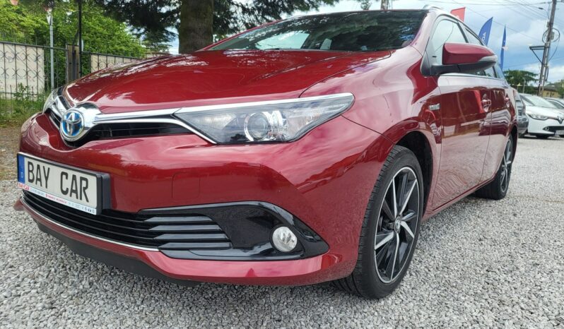TOYOTA Auris  | FWD (przód) | Manualna | 136 KM | Bordowy full