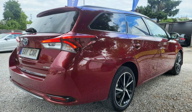 TOYOTA Auris  | FWD (przód) | Manualna | 136 KM | Bordowy full