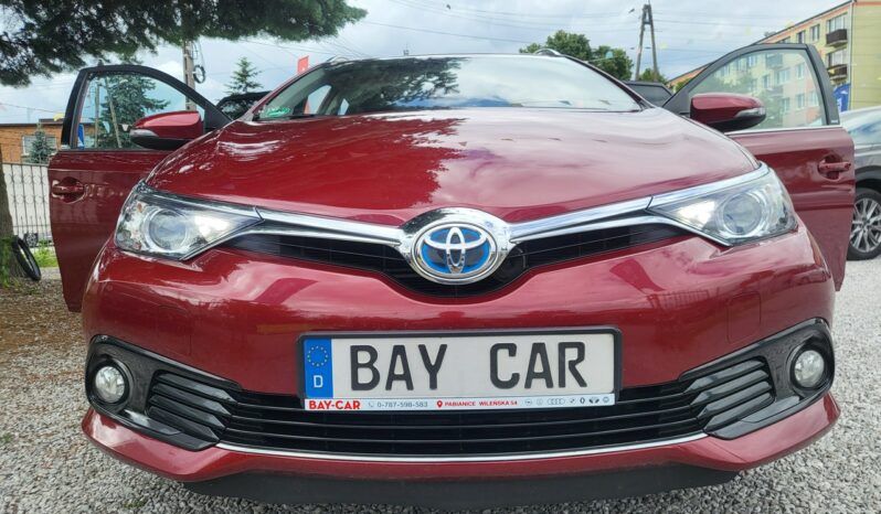 TOYOTA Auris  | FWD (przód) | Manualna | 136 KM | Bordowy full