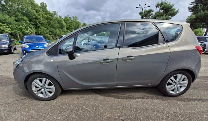 OPEL Meriva  | FWD (przód) | Manualna | 120 KM | Brązowy full