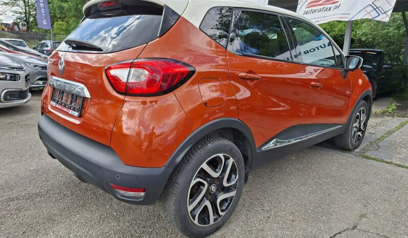 RENAULT Captur  | FWD (przód) | Manualna | 90 KM | pomaranczowy full