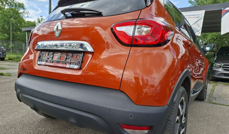 RENAULT Captur  | FWD (przód) | Manualna | 90 KM | pomaranczowy full