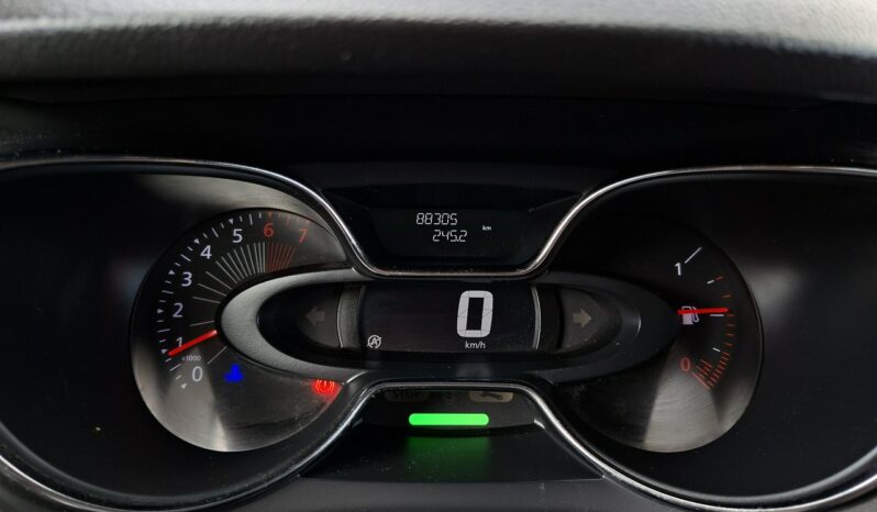 RENAULT Captur  | FWD (przód) | Manualna | 90 KM | pomaranczowy full