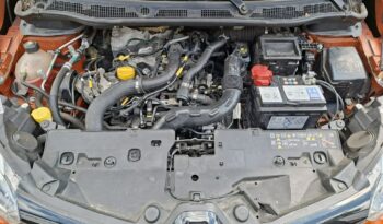 RENAULT Captur  | FWD (przód) | Manualna | 90 KM | pomaranczowy full