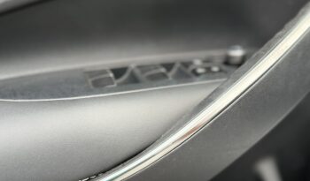 TOYOTA Corolla  | FWD (przód) | Automatyczna | 140 KM | bialy full