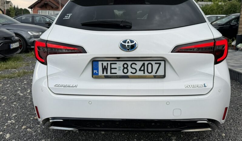 TOYOTA Corolla  | FWD (przód) | Automatyczna | 140 KM | bialy full