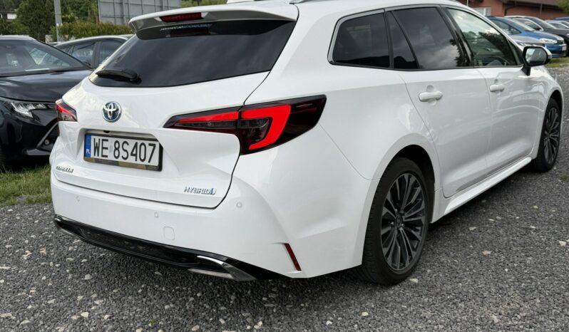 TOYOTA Corolla  | FWD (przód) | Automatyczna | 140 KM | bialy full