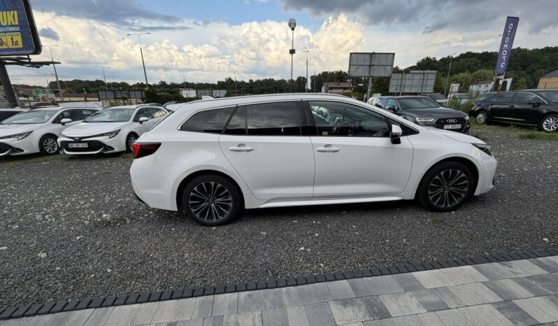 TOYOTA Corolla  | FWD (przód) | Automatyczna | 140 KM | bialy full