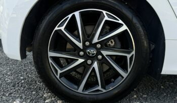 TOYOTA Yaris  | FWD (przód) | Automatyczna B/S | 116 KM | bialy full