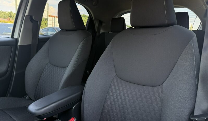 TOYOTA Yaris  | FWD (przód) | Automatyczna B/S | 116 KM | bialy full
