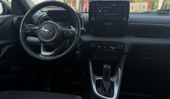 TOYOTA Yaris  | FWD (przód) | Automatyczna B/S | 116 KM | bialy full