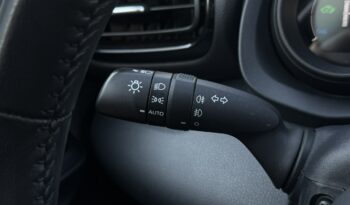 TOYOTA Yaris  | FWD (przód) | Automatyczna B/S | 116 KM | bialy full