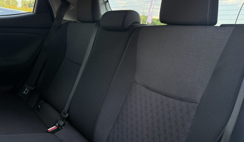 TOYOTA Yaris  | FWD (przód) | Automatyczna B/S | 116 KM | bialy full
