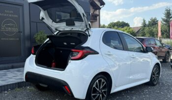 TOYOTA Yaris  | FWD (przód) | Automatyczna B/S | 116 KM | bialy full
