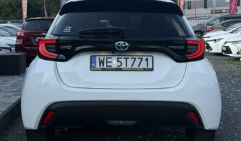 TOYOTA Yaris  | FWD (przód) | Automatyczna B/S | 116 KM | bialy full