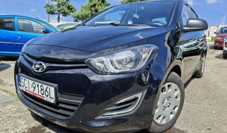 HYUNDAI i20  | FWD (przód) | Manualna | 85 KM | Czarny full