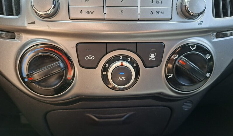 HYUNDAI i20  | FWD (przód) | Manualna | 85 KM | Czarny full