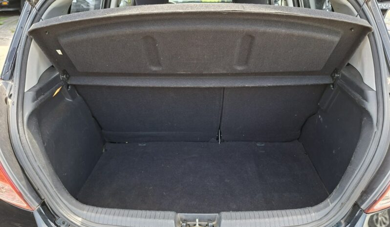 HYUNDAI i20  | FWD (przód) | Manualna | 85 KM | Czarny full