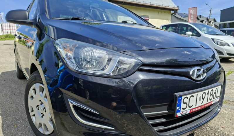 HYUNDAI i20  | FWD (przód) | Manualna | 85 KM | Czarny full