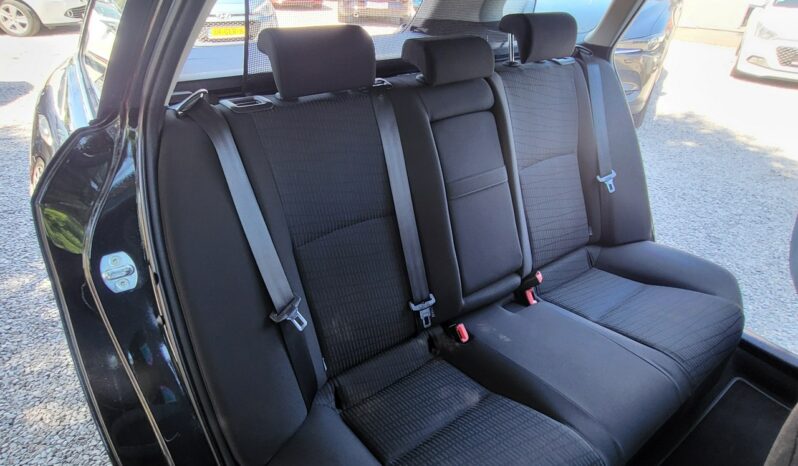 TOYOTA Avensis  | FWD (przód) | Manualna | 147 KM | Czarny full