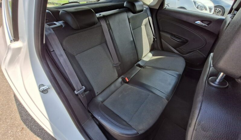 OPEL Astra | FWD (przód) | Manualna | 120 KM | bialy full