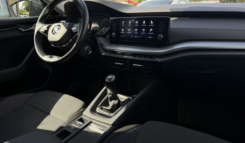 SKODA Octavia  | FWD (przód) | Manualna | 150 KM | Szary full