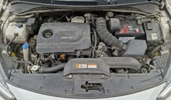 HYUNDAI i40  | FWD (przód) | Automatyczna Dwusprzeglowa | 141 KM | bialy full