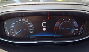 PEUGEOT 5008  | FWD (przód) | Manualna | 130 KM | Niebieski full
