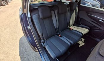 PEUGEOT 5008  | FWD (przód) | Manualna | 130 KM | Niebieski full