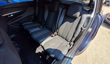 PEUGEOT 5008  | FWD (przód) | Manualna | 130 KM | Niebieski full