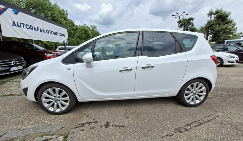 OPEL Meriva  | FWD (przód) | Manualna | 120 KM | bialy full