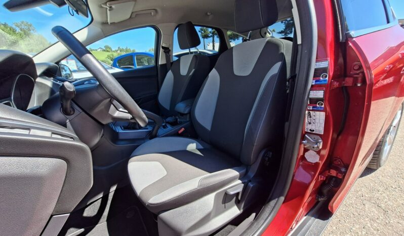 FORD Focus  | FWD (przód) | Manualna | 100 KM | Czerwony full
