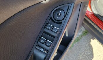 FORD Focus  | FWD (przód) | Manualna | 100 KM | Czerwony full