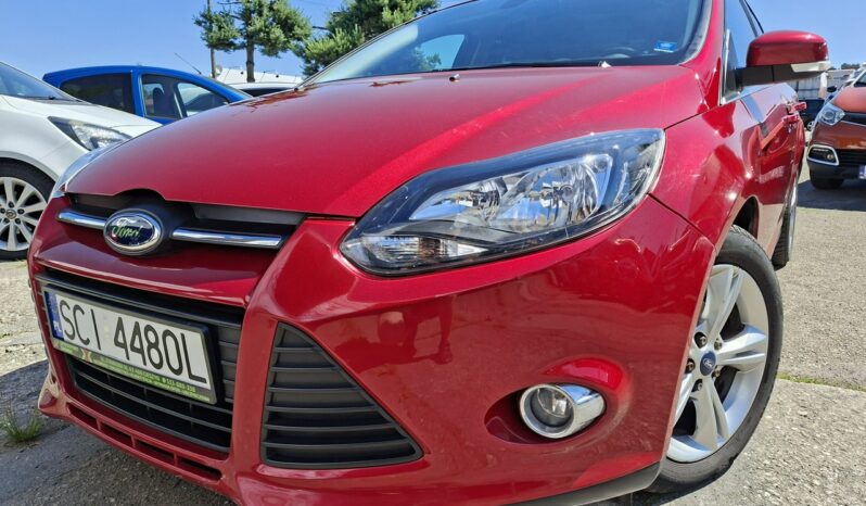 FORD Focus  | FWD (przód) | Manualna | 100 KM | Czerwony full