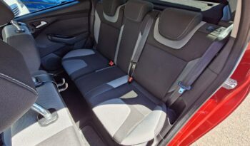 FORD Focus  | FWD (przód) | Manualna | 100 KM | Czerwony full