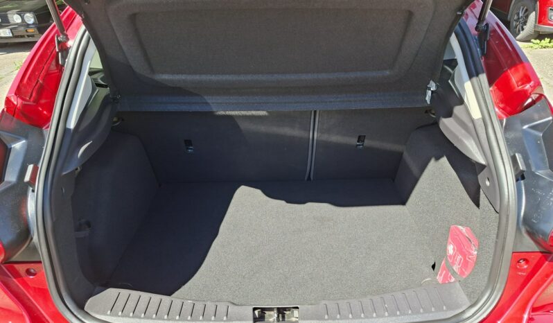 FORD Focus  | FWD (przód) | Manualna | 100 KM | Czerwony full