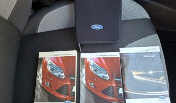 FORD Focus  | FWD (przód) | Manualna | 100 KM | Czerwony full