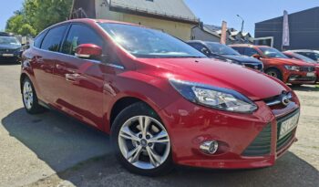 FORD Focus  | FWD (przód) | Manualna | 100 KM | Czerwony full