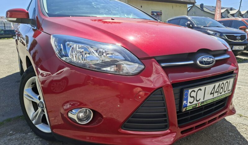 FORD Focus  | FWD (przód) | Manualna | 100 KM | Czerwony full
