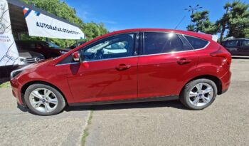 FORD Focus  | FWD (przód) | Manualna | 100 KM | Czerwony full