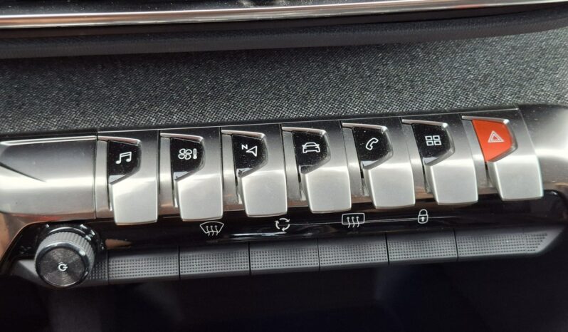 PEUGEOT 5008  | FWD (przód) | Automatyczna | 130 KM | Szary full
